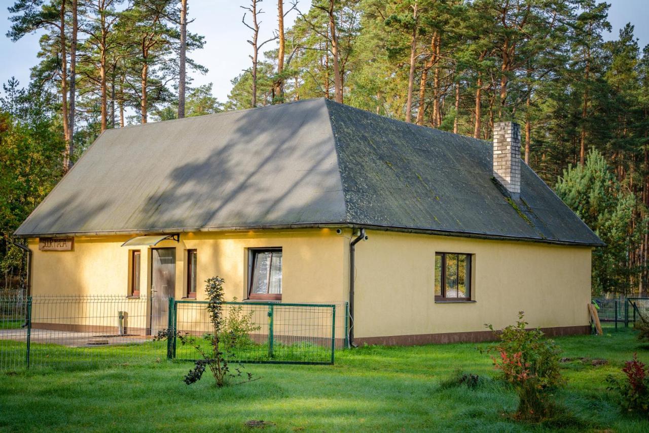 Metsaaeaere Accommodation Uulu Exterior foto